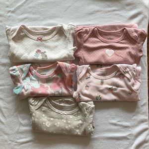 Carter’s 5-Pack Floral Bodysuits 6M